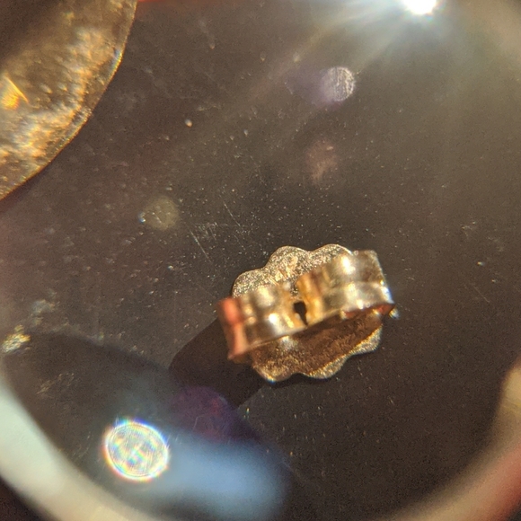 14KT Yellow Gold Disc Earrings & Pendant - Picture 3 of 5